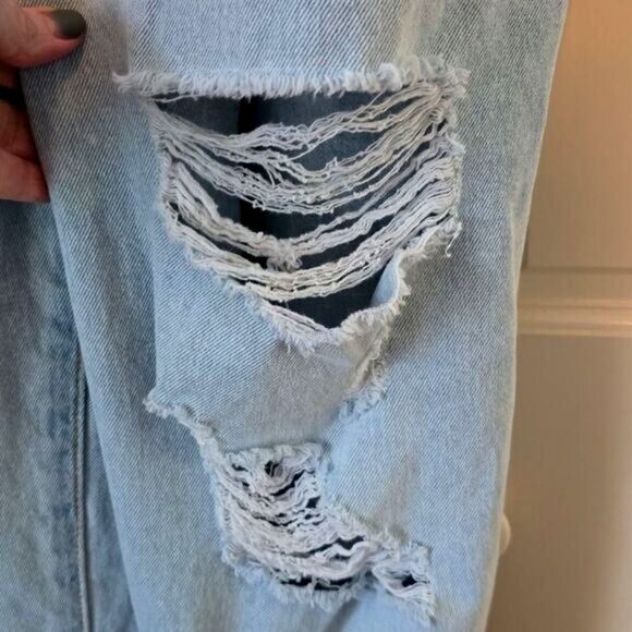 Forever 21 Blue Distressed Denim Overalls, Size 28. NWOT! - Picture 6 of 7